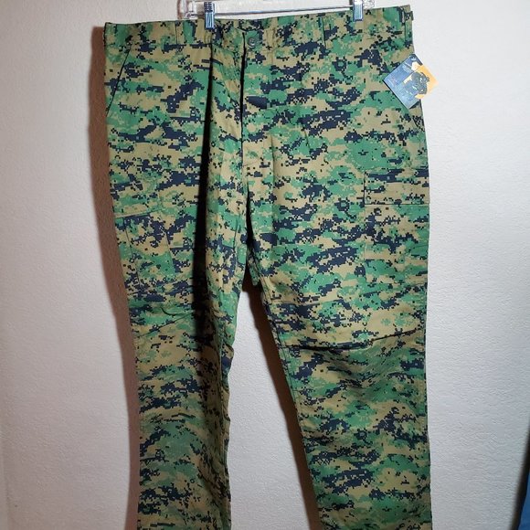 Rothco Digital Camo Pants 2XL NWT - Picture 1 of 3